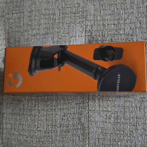 SMARTGEAR BRAND UNIVERSAL MAGNET MOUNT CELL PHONE HOLDER - Picture 5 of 9